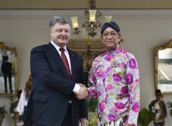 Президент України Петро Порошенко з держвізитом відвідав Індонезію.