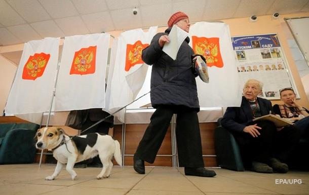 Напередодні голова ЦВК РФ Елла Памфілова оголосила, що станом на 9-ту ранку неділі в списках виборців значиться 107,230 млн осіб. Різниця становила 1,497 млн осіб.
