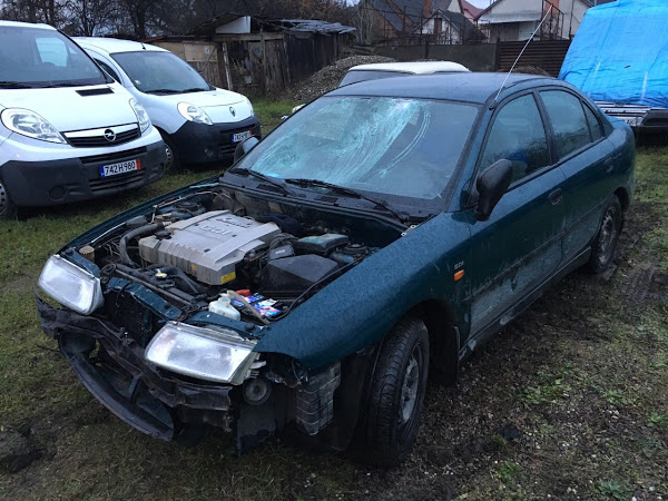 В с. Фанчиково 21-летний водитель автомобиля «Мицубиси» на чешских номерах сбил 62-летнюю односельчанку, которая стояла на обочине дороги. Потерпевшая оказалась в больнице, а водитель – в полиции.
