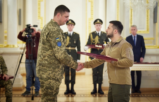 Торжественная церемония состоялась в Белом зале Героев Украины в Мариинском дворце в Киеве.