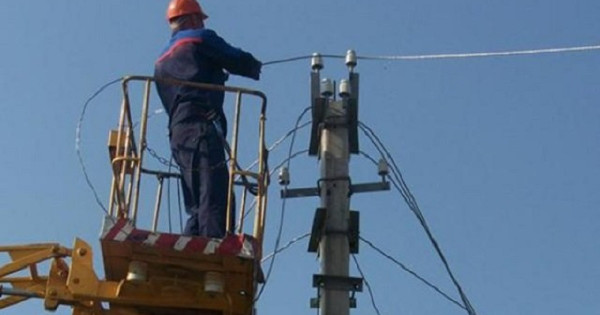 Мешканців Виноградова та кількох сіл попереджають про чергові відключення електроенергії.