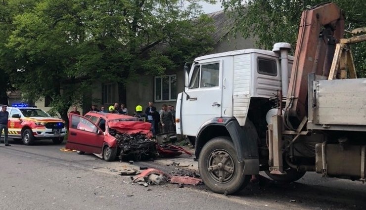 Дорожно-транспортное происшествие произошло на выезде из Тячево в сторону Ведевли.