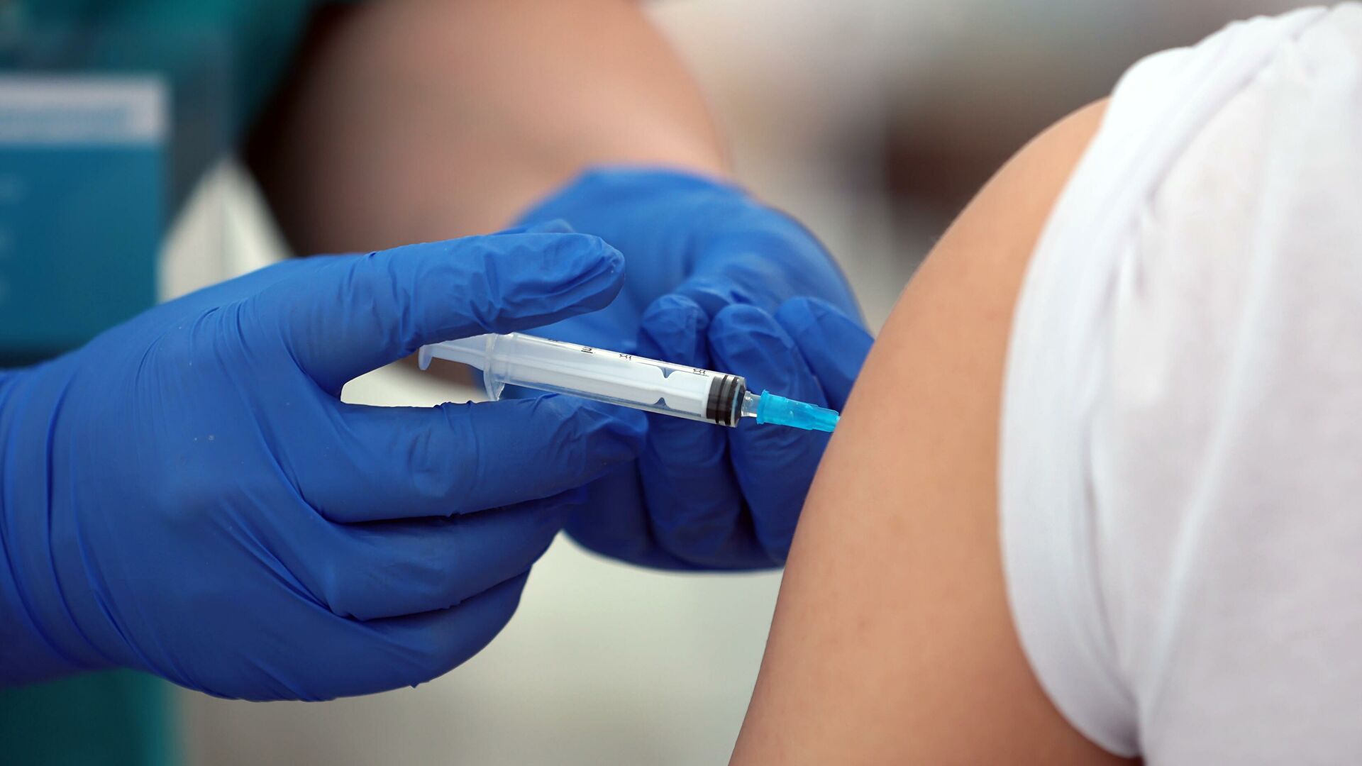 В Мукачівській громаді від COVID-19 вакцинували 42% населення.