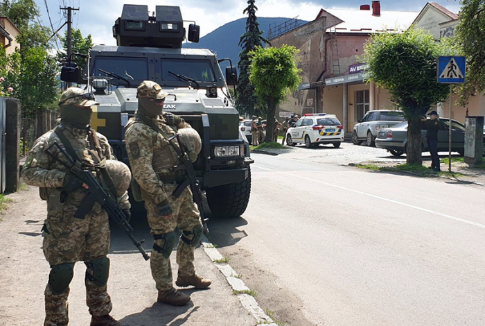 Координаційна група Антитерористичного центру при Управлінні Служби безпеки України в Закарпатській області провела планові тактико-спеціальні антитерористичні навчання.