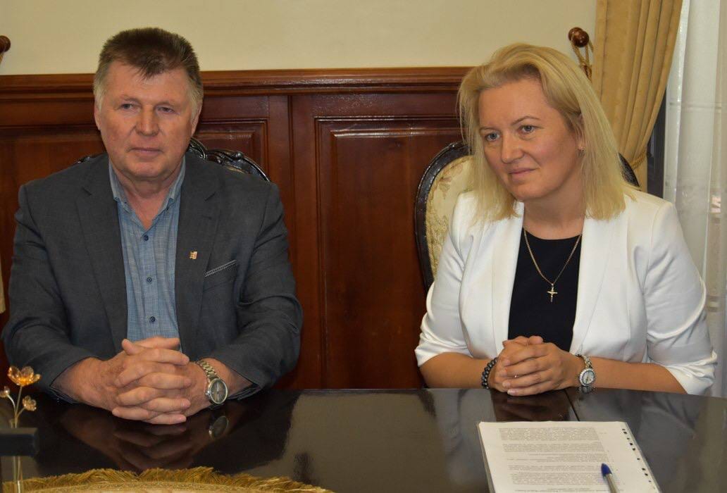 Вчора, м. Мішольц, відвідала делегація Закарпатської обласної ради з метою підписання Програми розвитку співпраці Закарпаття та регіону Боршод-Абауй-Земплен (Угорщина).