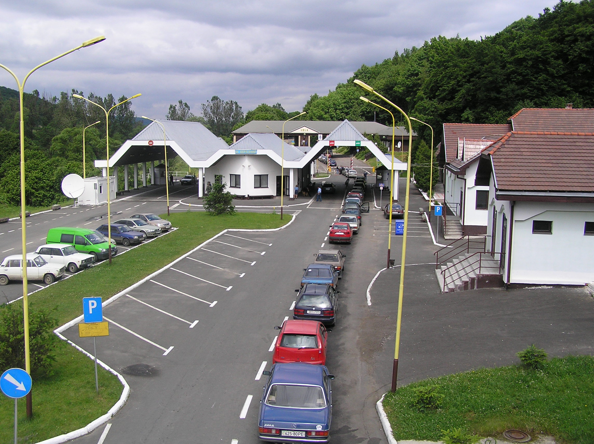 Таможенные пункты пропуска Закарпатской таможни ДФС функционируют в обычном режиме.
