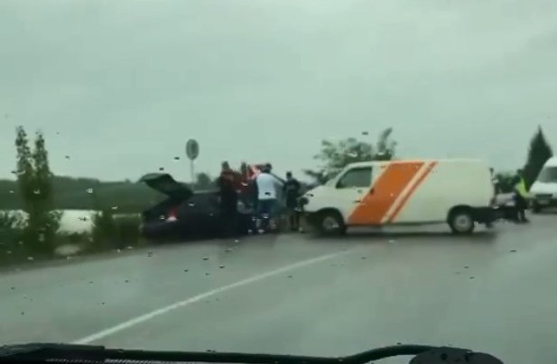 З'явилося відео жорсткого зіткнення автомобілів на Виноградівщині (ВІДЕО)