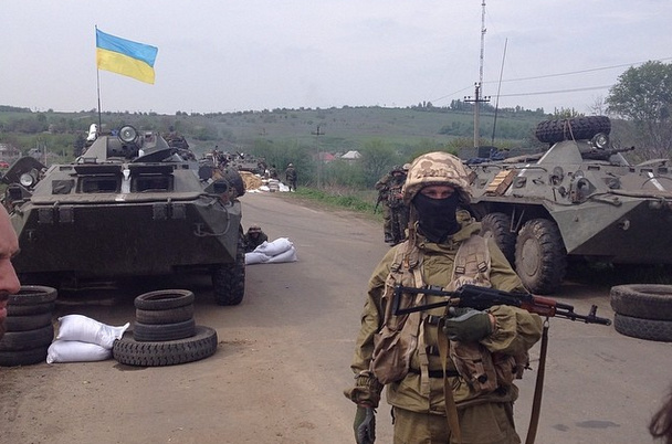 За минувшие сутки в зоне АТЕ погиб один украинский военный, двое получили ранения.

