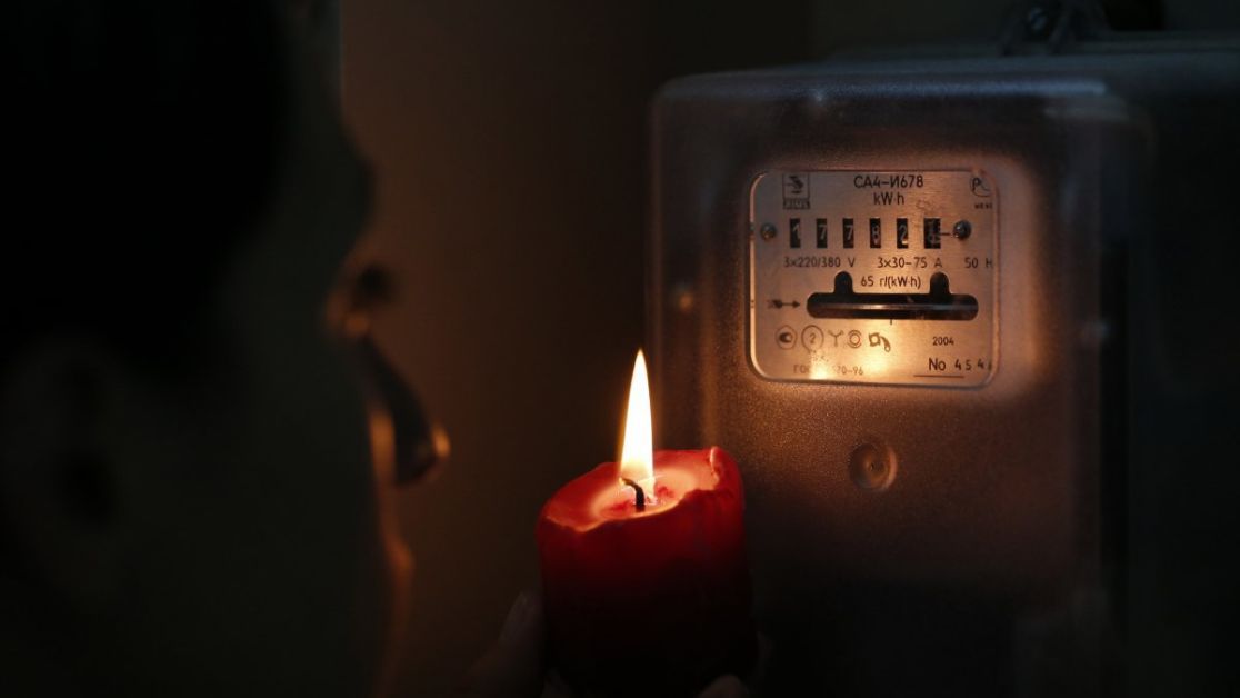 В Україні з понеділка, 31 жовтня, в усіх регіонах скасовують аварійні відключення електроенергії та замінюють їх плановими.