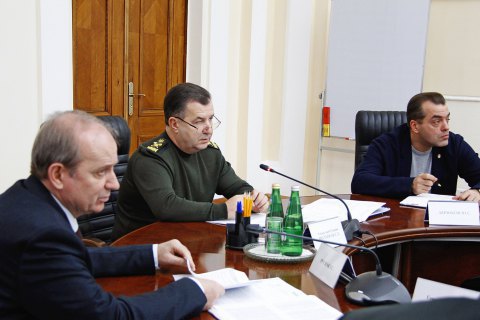 Міністр оборони дав керівниками квартирно-експлуатаційних підрозділів на це два місяці.