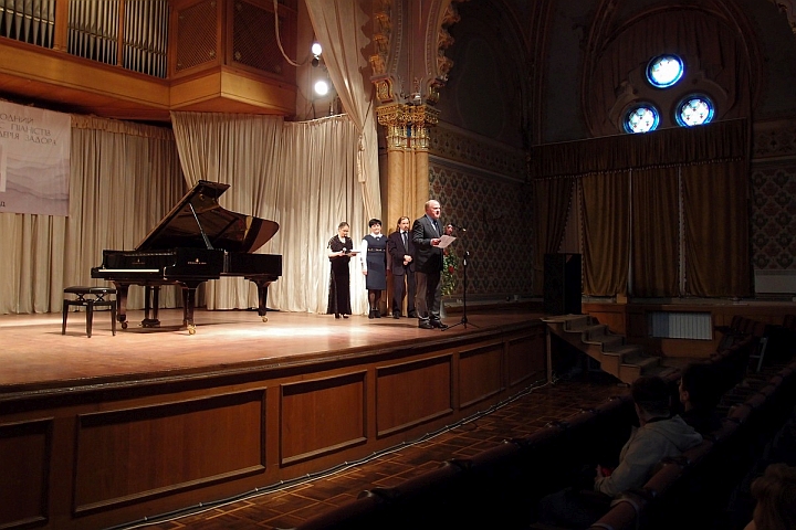 23 березня в залі Закарпатської обласної філармонії стартував І-ий відкритий конкурс піаністів ім.Д.Задора.