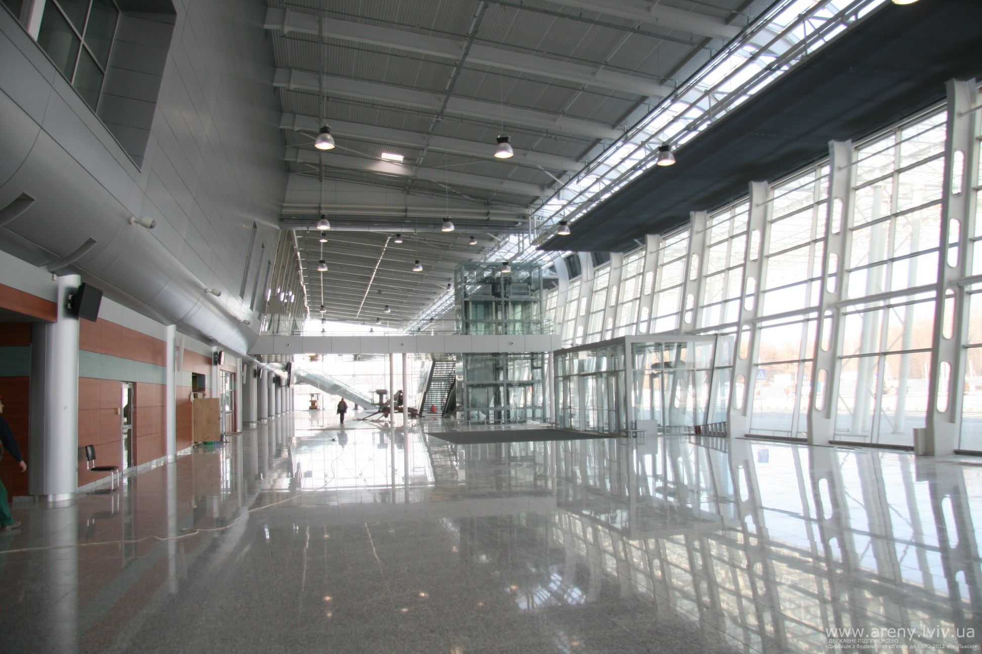 Из-за сообщения о заминировании эвакуировали сотрудников и пассажиров ГП „Международный аэропорт „Львов” им. Даниила Галицкого”.