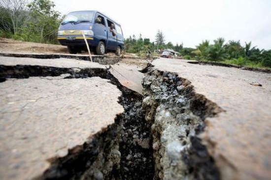 Через землетруси в Україні можуть впасти нові висотки.