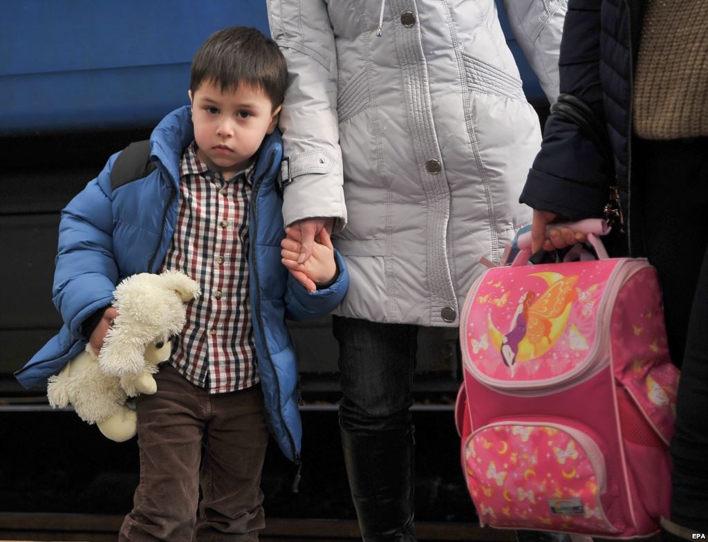 По словам председателя Закарпатской ОГА Василия Губаля, область предоставила Минсоцполитики свои предложения по отдыху и оздоровлению детей из регионов, пострадавших от боевых действий.