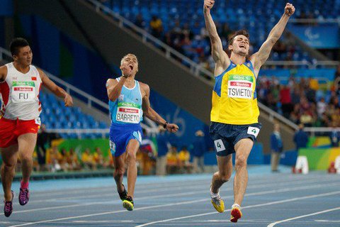 Сборная Украины после второго соревновательного дня Паралимпийских игр в Рио-де-Жанейро вышла на третье место в медальном зачете.