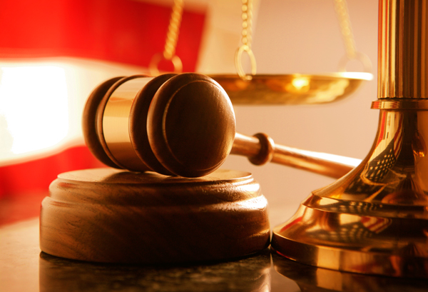 Хустською місцевою прокуратурою скеровано до суду обвинувальний акт відносно посадової особи Хустської районної поліклініки, яка допустила службову недбалість.