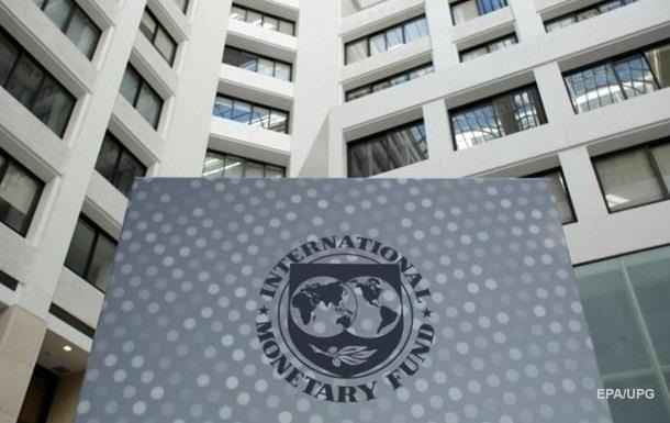 Новий транш Міжнародного валютного фонду в рамках нової програми має надійти протягом десяти робочих днів до Різдва.
