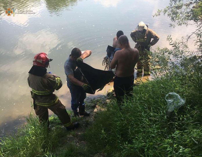 Мужчина утонул на реке Днепр.