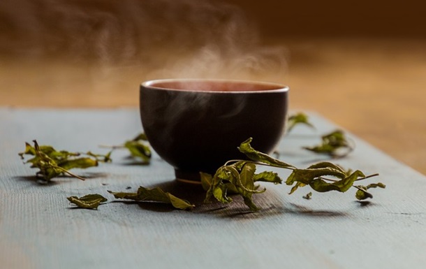 Травяной чай на основе шалфея и перилла имеет мощный противовирусный эффект по отношению к COVID-19.