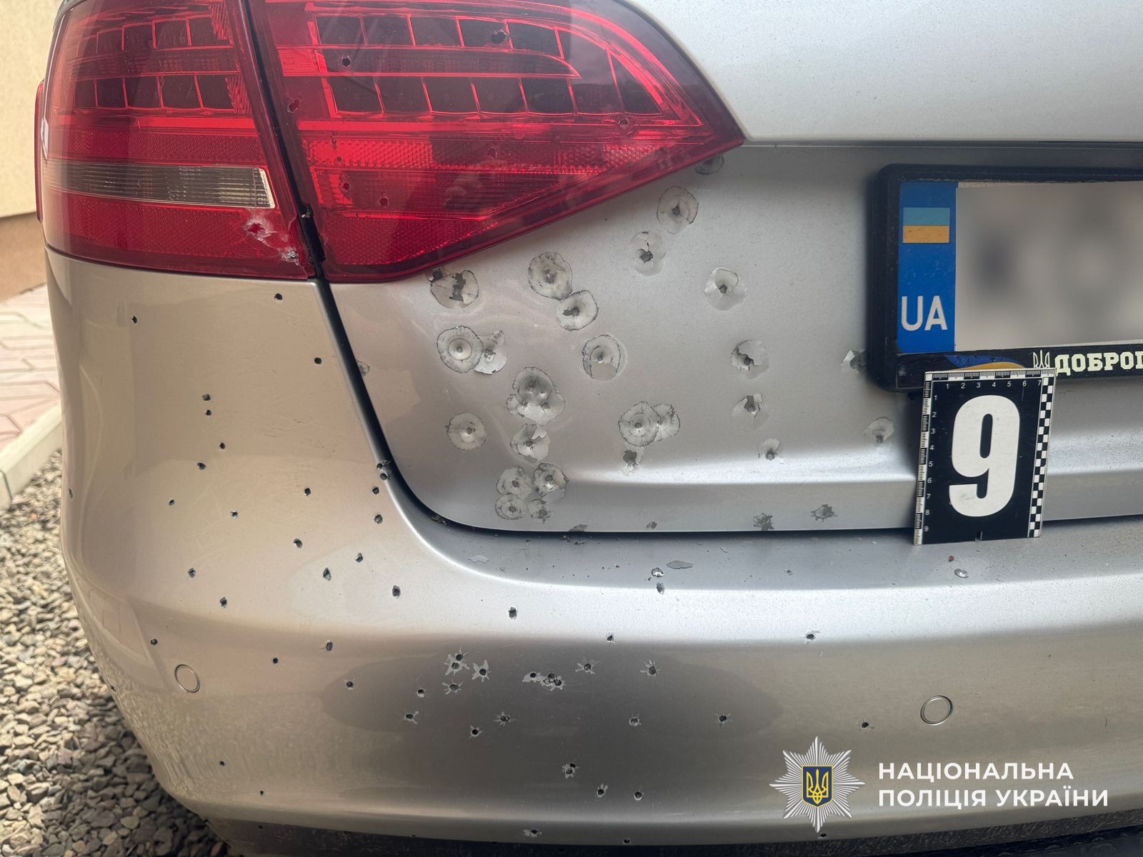 Малюнок до статті Збройний напад на Закарпатті: під час стрілянини поранили 43-річного чоловіка (ФОТО)%
