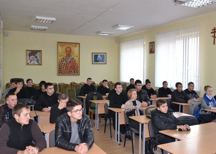 Ужгородські богослови провели читання на честь священномученика Сандовича