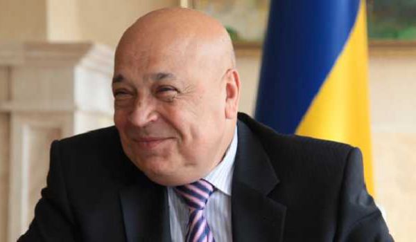 Голова Закарпатської обласної державної адміністрації Геннадій Москаль задекларував 432 008 гривень доходів за 2018 рік і квартиру в Румунії.