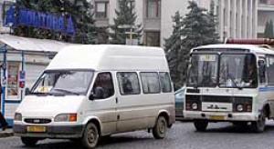 В Ужгороді перевізники встановили систему GPS на рейсових автобусах. Першим це зробили в Ужгородському АТП 12107. Перевізники наразі закупили 30 GPS пристроїв. Їх вже встановлюють в автобусах, а офіційний запуск системи відбудеться у вівторок 9 травня.
