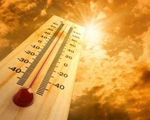 За прогнозами Закарпатського обласного гідрометцентру найближчими днями в області утримається суха та спекотна погода. 
