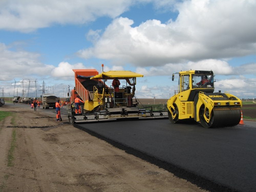 В четверг, 17 декабря, в Сколевском районе на Львовщине начали строительство дороги Хащоване-Боржава, которая соединит Львовскую и Закарпатскую области. 