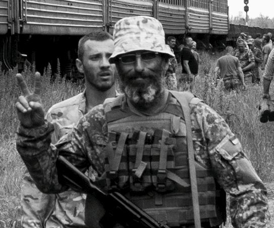 У вівтрок, 4 липня, в зоні проведення АТО на Донбасі снайпер бойовиків вбив українського військового із Закарпаття Володимира Бричака. 