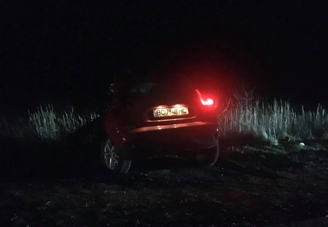 Дорожньо-транспортна пригода сталася 19 січня близько 20:00 на 146 км автошляху Київ-Чоп, поблизу с. Кам’янки Житомирського району.