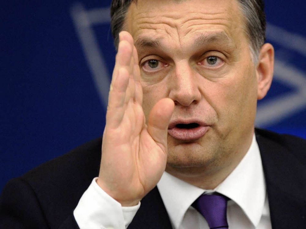 На думку прем'єр-міністра Угорщини Віктора Орбана, населення Європи в першу чергу вимагає від влади зупинити потоки мігрантів.