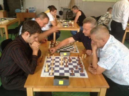 В Тячеве шахматный турнир собрал профессионалов из восточных районов области