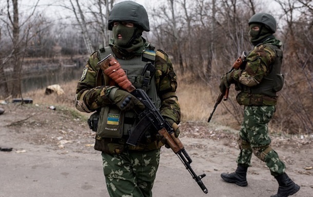 Протягом дня позиції силовиків у зоні АТО на Донбасі були обстріляні десять разів.
