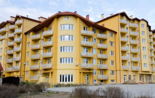 Покупці в Ужгороді вибирають невеликі квартири вартістю до $ 25000 в будинках старого житлового фонду і новобудовах.
