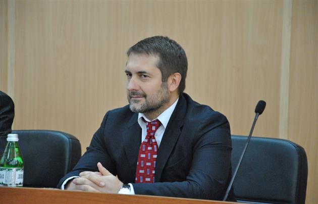 Сергій Гайдай, який до сьогоднішнього дня очолював Мукачівську райдержадміністрацію, прокоментував своє звільнення.
