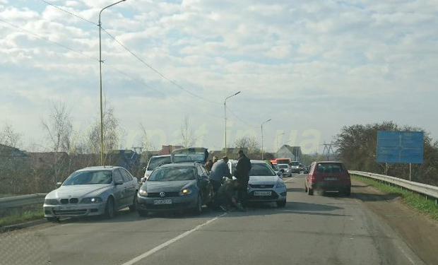 Авария произошла на выезде из Ужгорода в сторону Розовки.