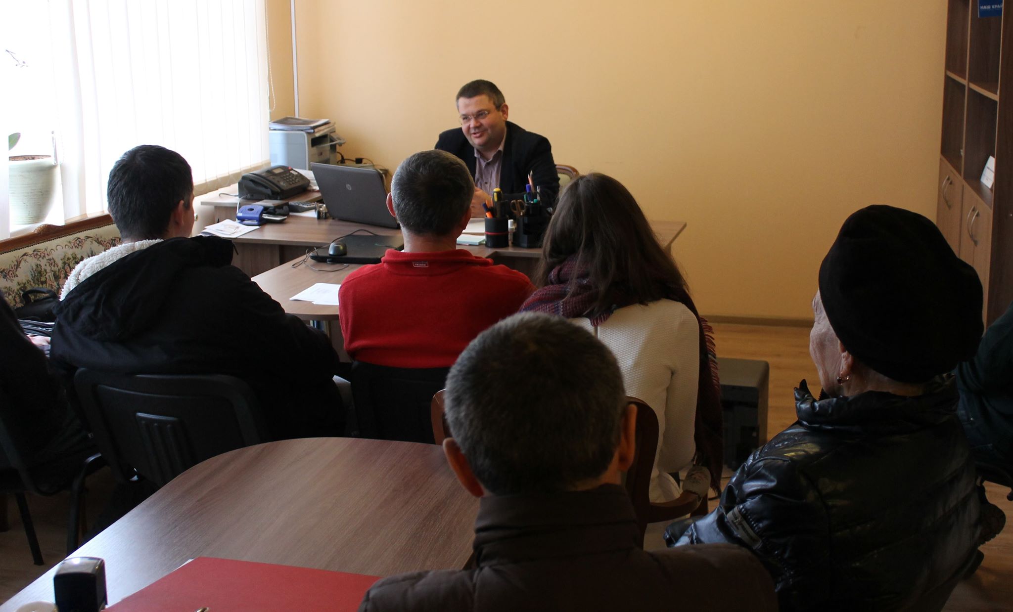 У четвер, 15 лютого, депутат Ужгородської міськради від партії «Наш край» Володимир Химинець провів щорічний звіт перед виборцями. 