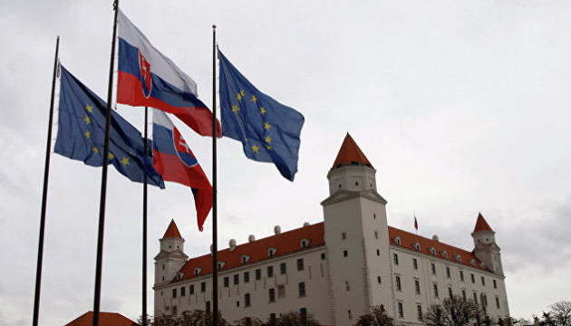 Уряд Словаччини у середу схвалив новий пакет військової допомоги для України.

