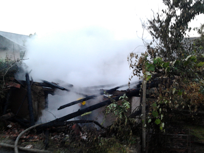 У ніч на 9 червня в с. Велика Копаня Виноградівського району загорівся житловий будинок. 
