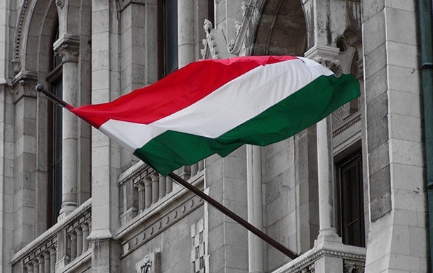 Також раніше Будапешт наклав вето на пакет допомоги на суму 18 млрд доларів.

