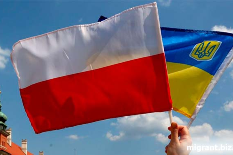 Не в кращу сторону: поляки змінюють своє ставлення до біженців з України