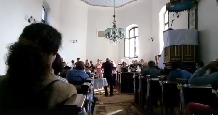 Хор "Кантус" співав у готичній церкві на Ужгородщині (ВІДЕО)