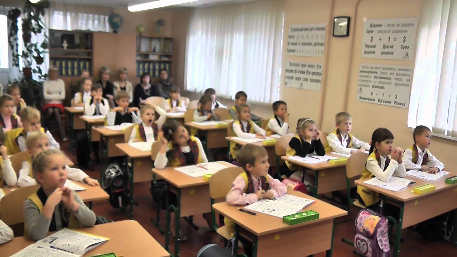 Мукачевская ООШ №13 присоединилась к Всеукраинского научно-педагогического проекта «Интеллект Украины» и объявляет набор в первого проектного класса.