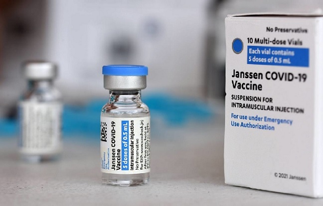 Вакцину для профілактики COVID-19 Janssen доставили на Закарпаття. 2000 доз вже розподілили у заклади охорони здоров’я області.