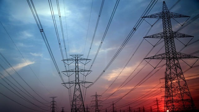 Енергосистема України може повернутись до графіків планових відключень світла вже на цих вихідних.