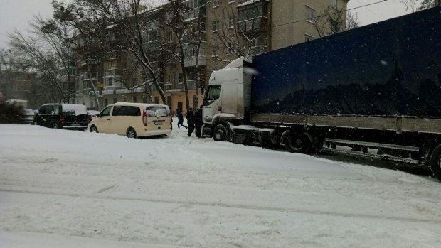 В Україні тривають морози, місцями будуть снігопади.