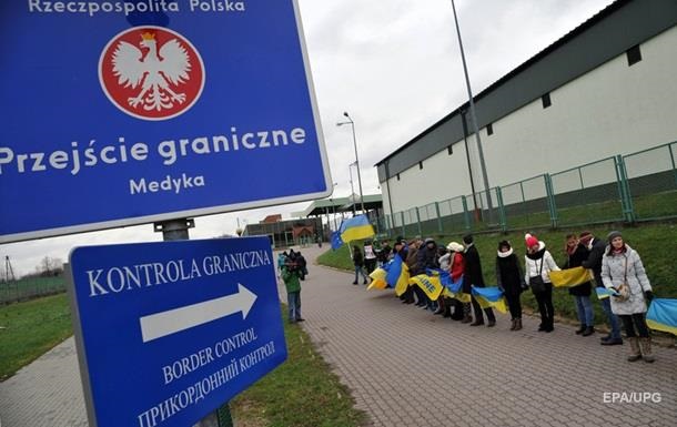 За останні два роки кількість трудових мігрантів з України до Польщі зросла удвічі. 