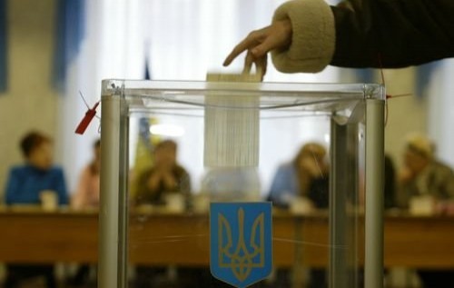 На Виноградівщині на 16:00 годину проголосувало 33,7 % виборців