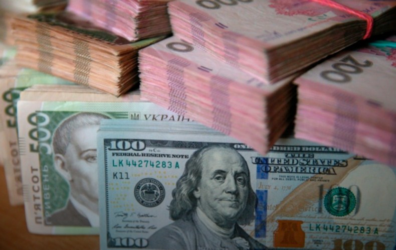 Кабінет міністрів України спрогнозував середньорічний курс гривні на найближчі три роки.
